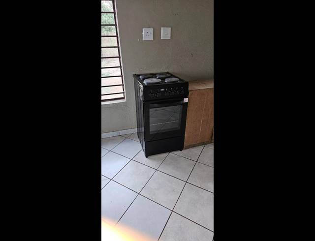 2 BEDROOM PROPERTY TO RENT IN SIBASA